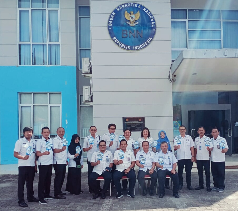 BNNP Kalbar Lakukan Supervisi Evaluasi dan Peningkatan IKPA di BNN Kota Singkawang BNNP Kalbar Lakukan Supervisi Evaluasi dan Peningkatan IKPA di BNN Kota Singkawang